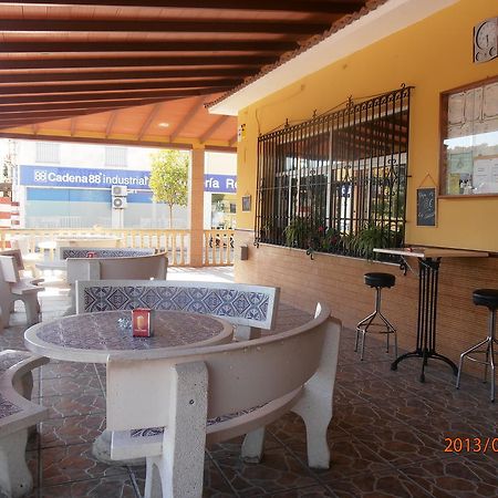Hostal Restaurante Las Rejas Archidona Extérieur photo