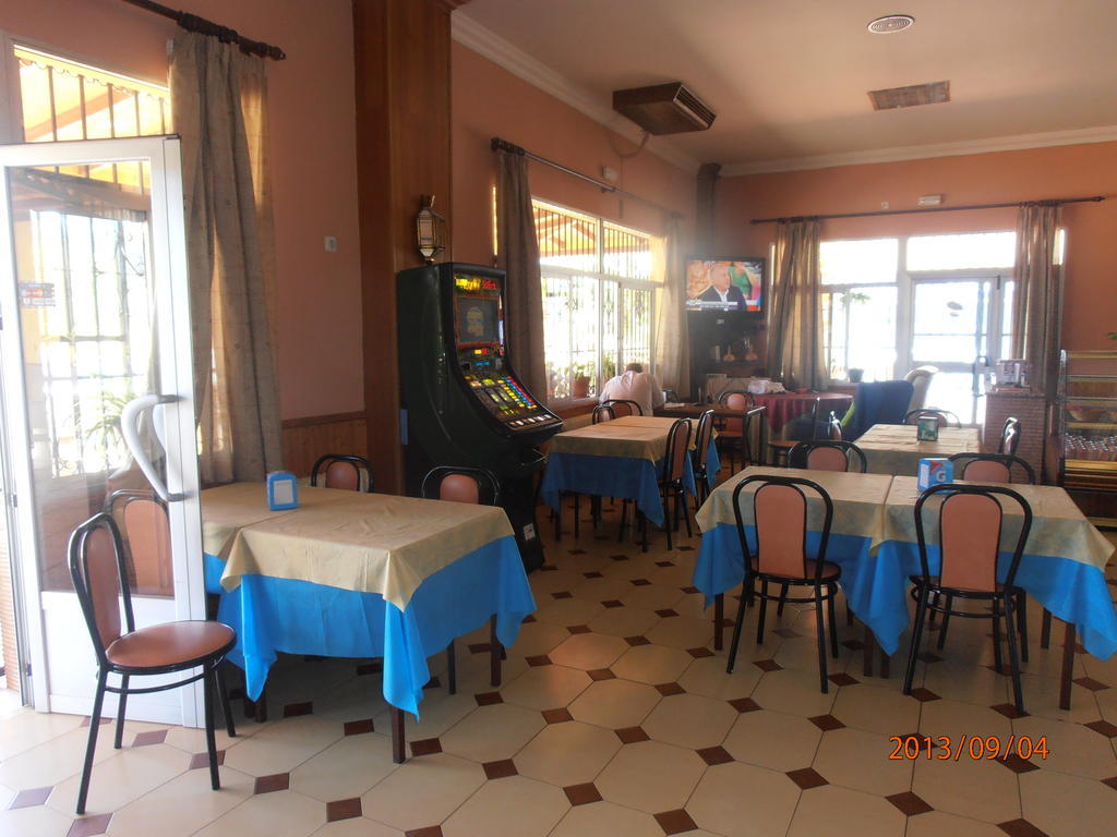 Hostal Restaurante Las Rejas Archidona Extérieur photo